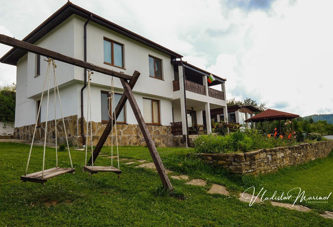 Bachvarovi Villas Treavna Exterior foto